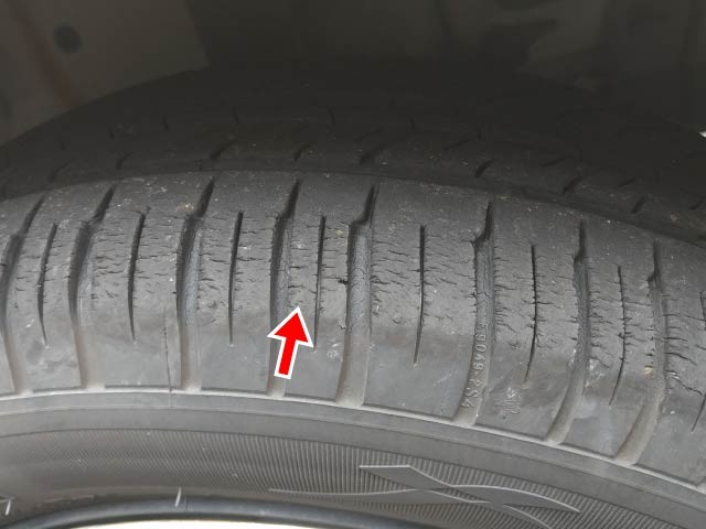 タイヤの溝