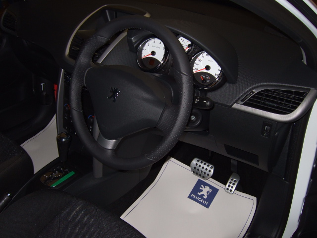 207Feline 展示中！！