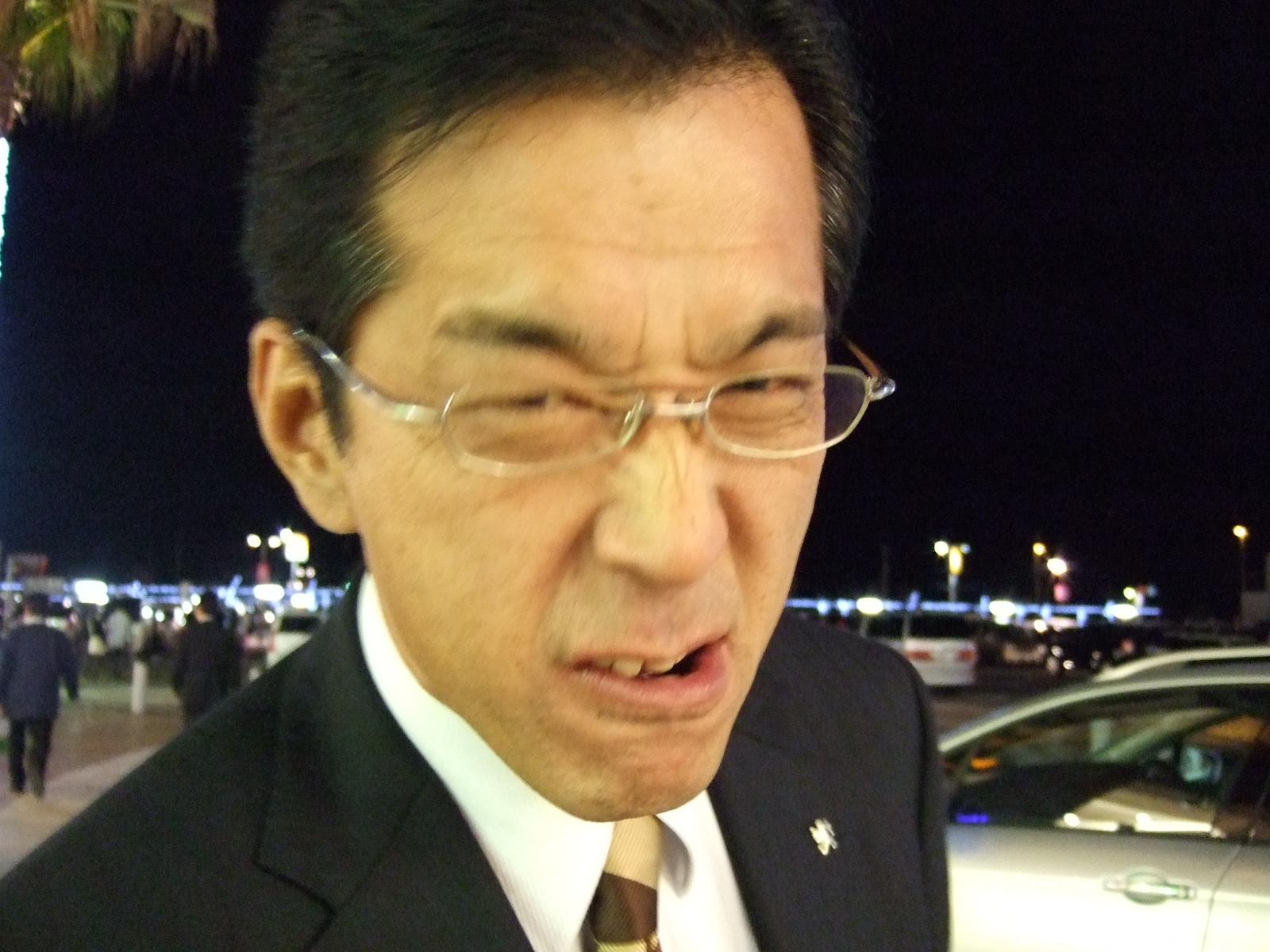 笑笑笑！！！