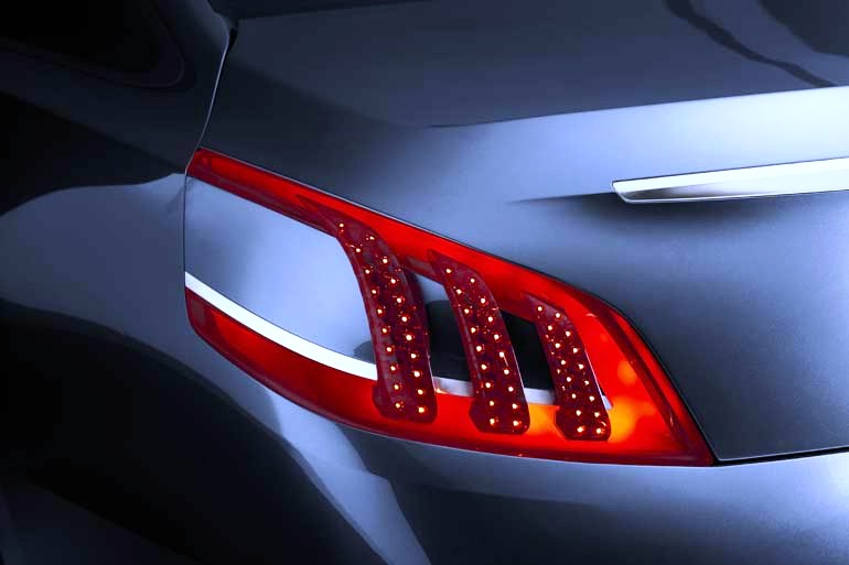 ★　5 by PEUGEOT　★