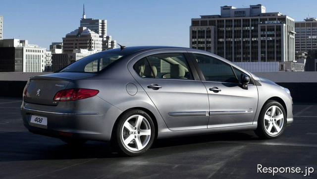 PEUGEOT408ってどんなの？！