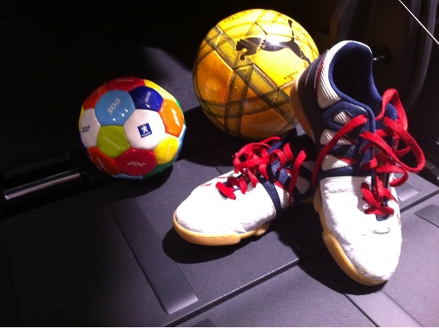 チーム名は・・・ＲＣＳ　ＦＣ・・・そのまま・・・・