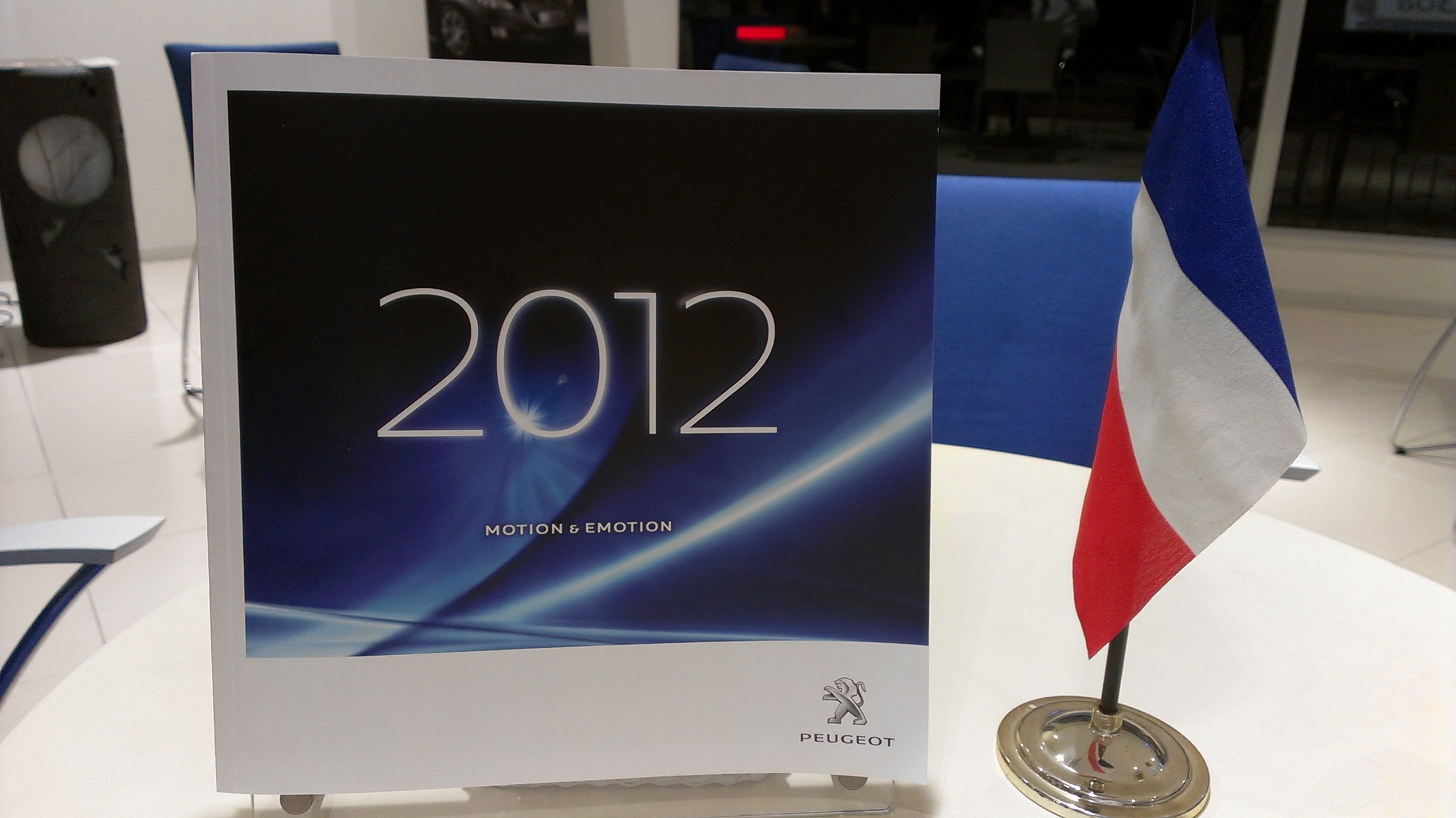 フランスから・・・