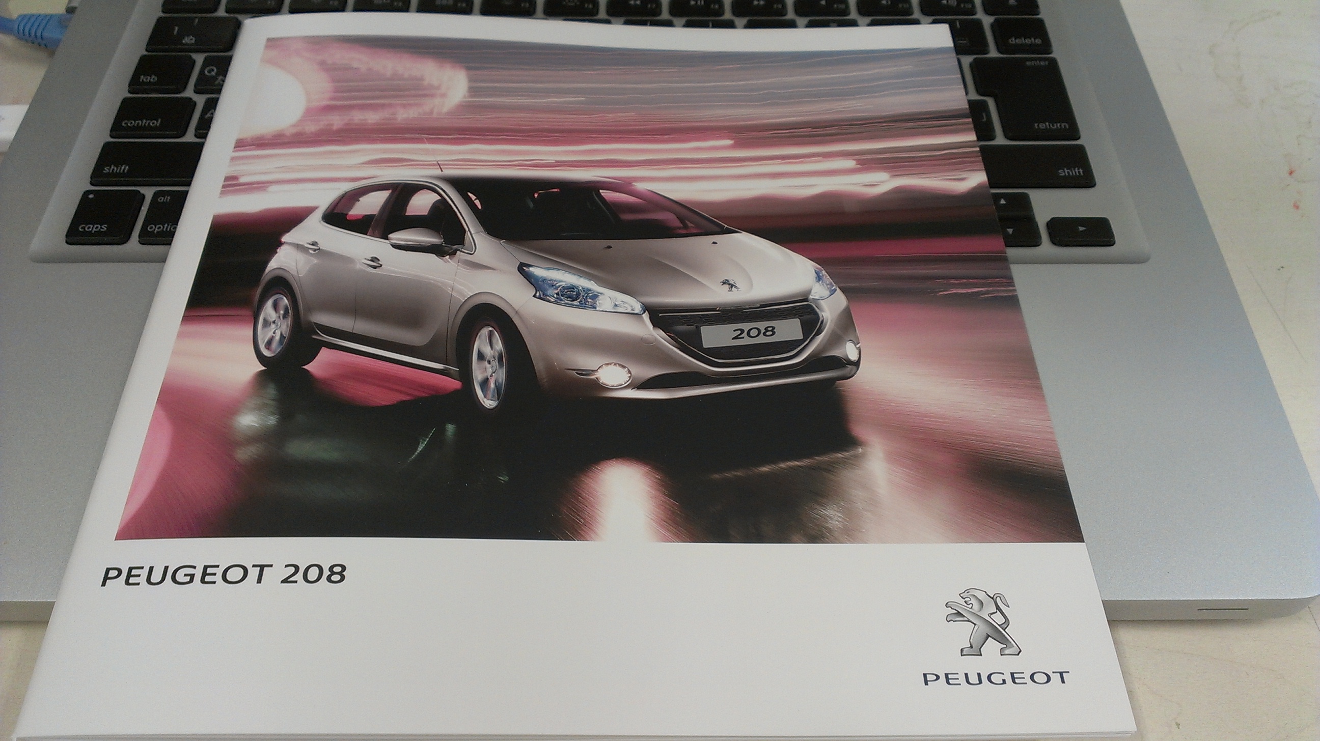 ２０８が・・・