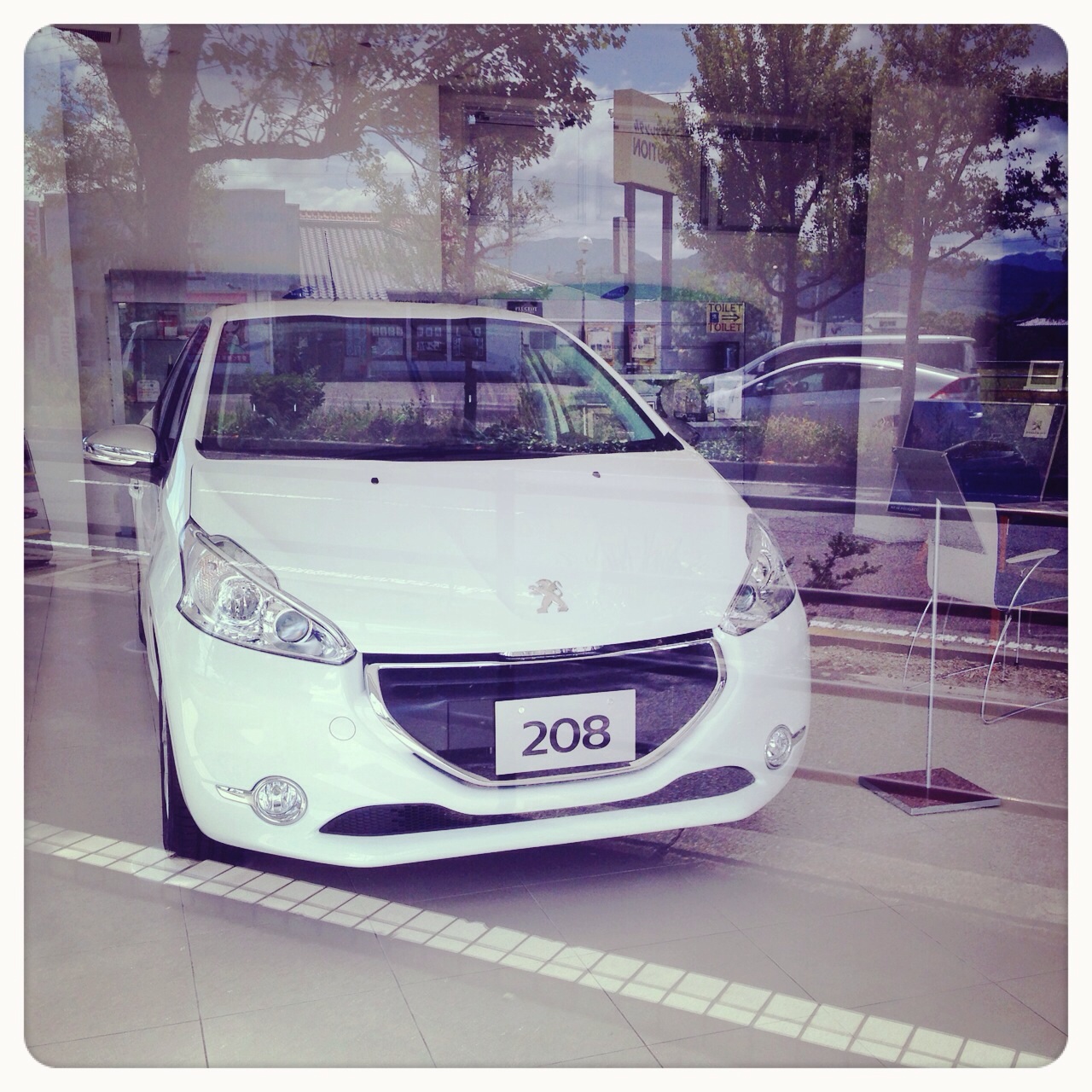 ショールームへ搬入‼︎