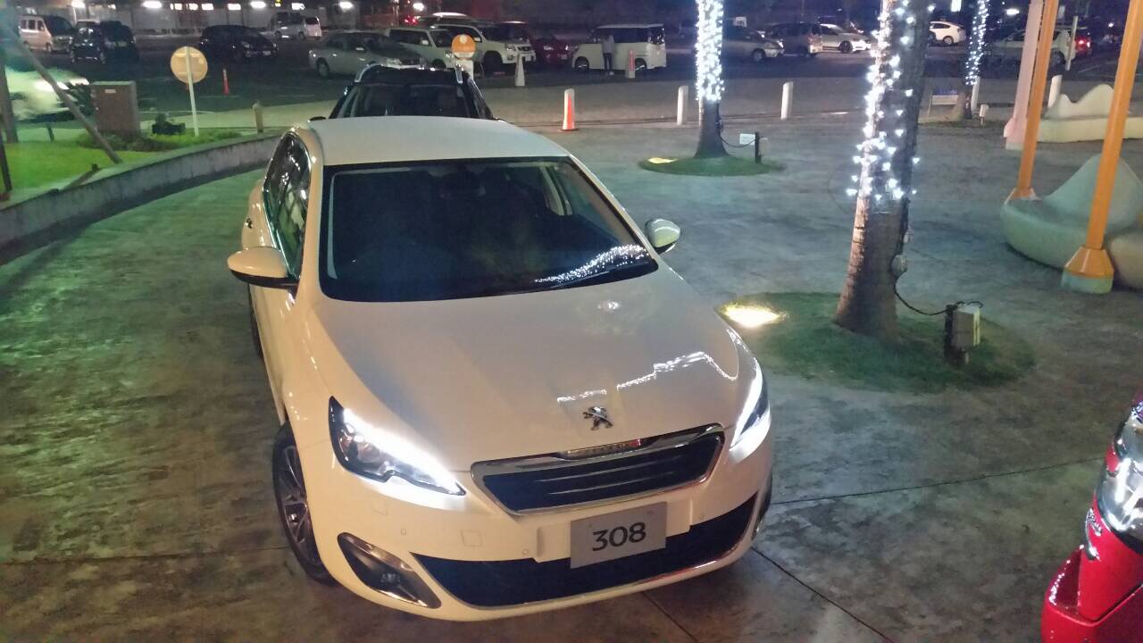 【エミフル松前　輸入車フェスティバル】