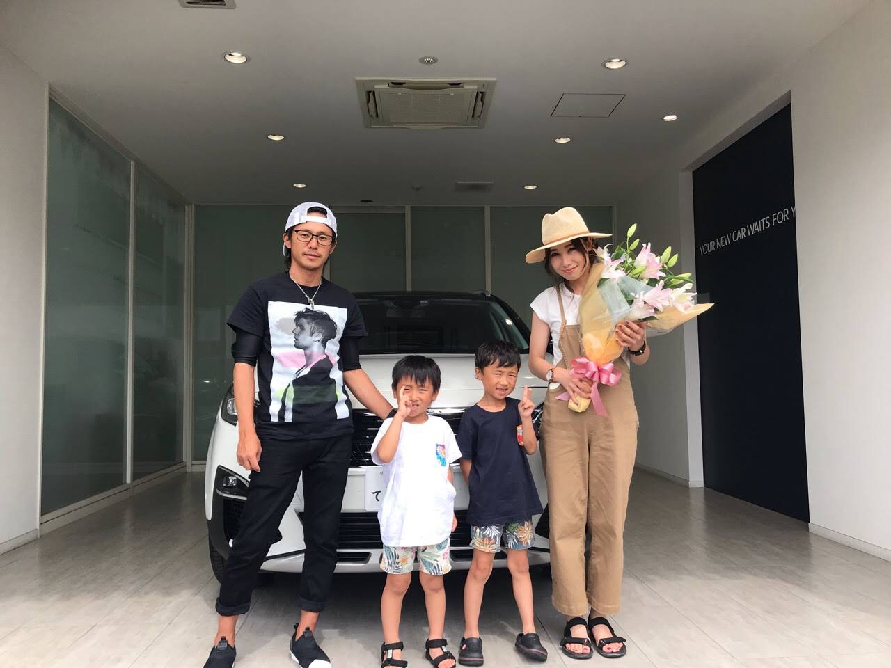 5008Allureご納車させて頂きました♪