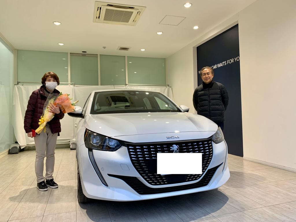 208Allureご納車させて頂きました♪