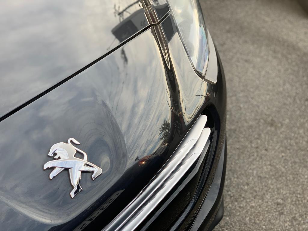 プジョーアプルーブドカー