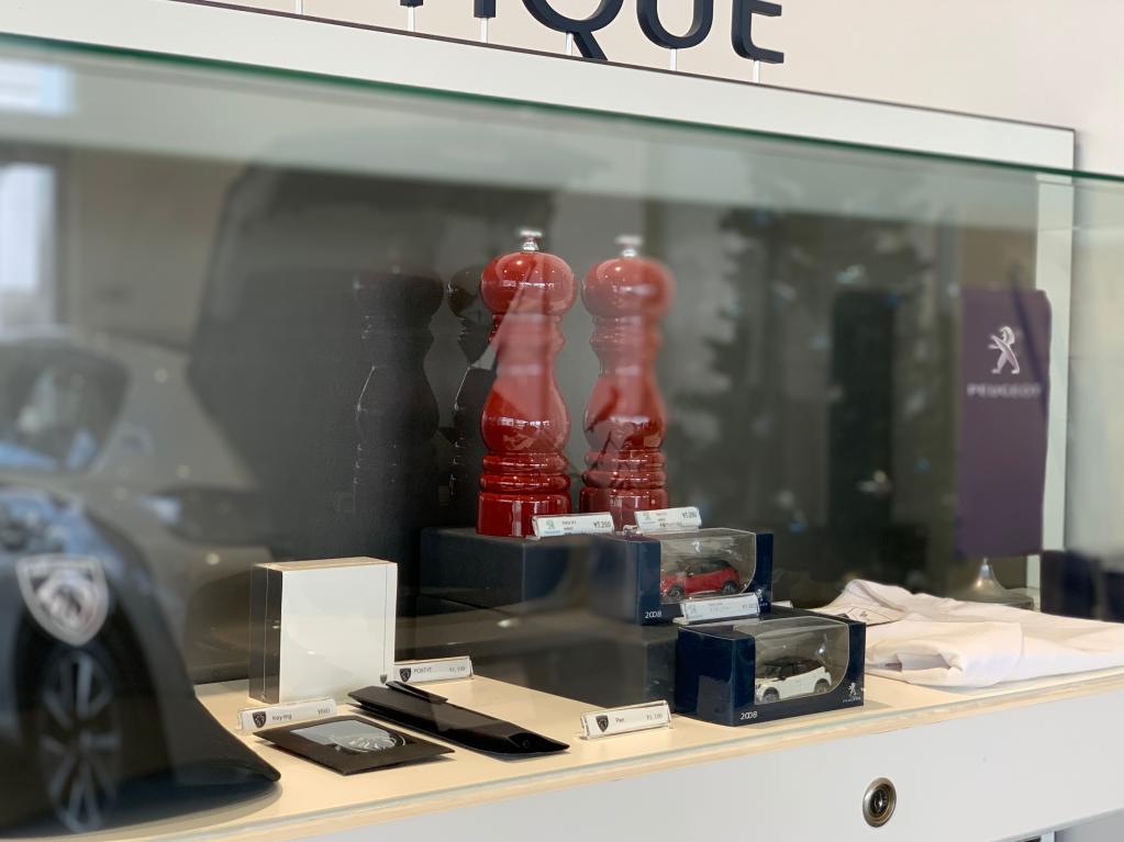 クリスマスプレゼントはいかがですか？？？