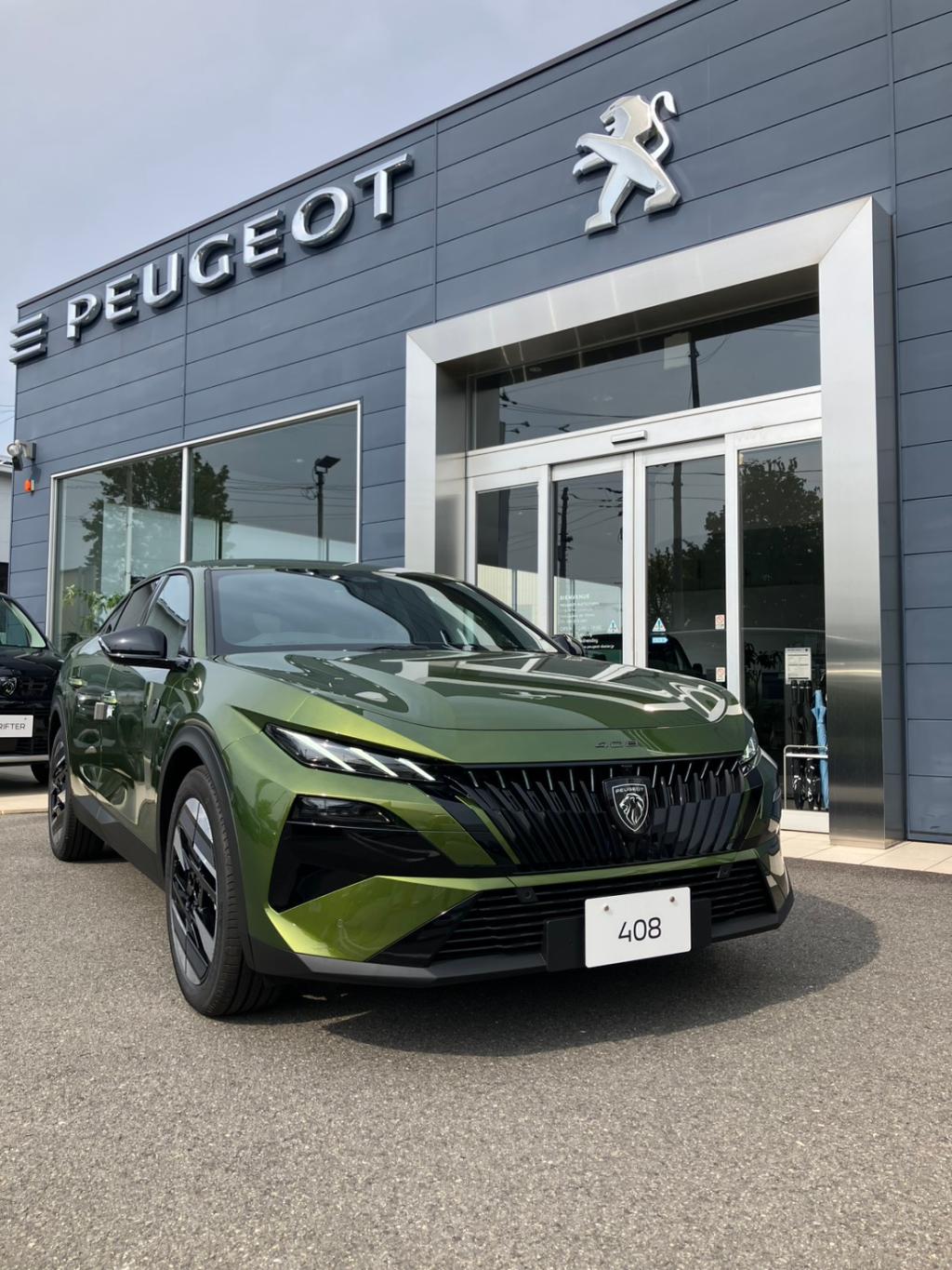 NEW408HYBRIDデビューフェア🦁